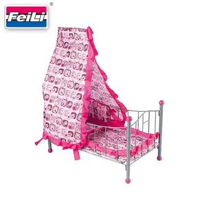 Fei Li Toys 18 inch fashion metal bed for doll with beddings doll furniture toys