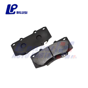Bilusi D1567 04465-0K240 04465-0K300 04465-YZZR5 Pastillas de freno de disco de coche de cerámica semimetálicas delanteras para Toyota o Hilux Fortuner - Product Image 1