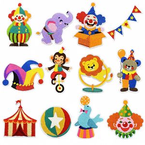 Patchs brodés Clown de Cirque prêts à expédier, thermocollants pour vêtements d'enfants, DIY - Product Image 1