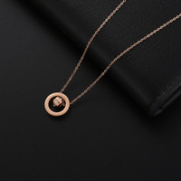 Collier pendentif en cristal avec chiffres romains pour femmes, or rose, bijoux géométriques minimalistes