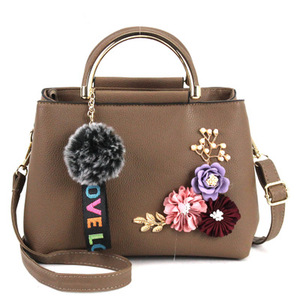 Nouveauté Shopceo Sac à main pour femme motif floral avec pompon en fourrure, sac bandoulière et fourre-tout - Product Image 2