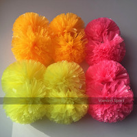 Pompons en plastique fluorescent néon rose chaud jaune orange turquoise coloré écologique PET pour la promotion scolaire