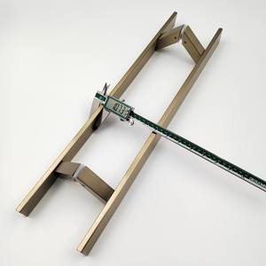 Luxe Exterieur Ingang Voor Houten Deurklink Hotel Custom Deurklink 24 Inch Roestvrijstalen 304 Glazen Deurtrekgreep - Product Image 2