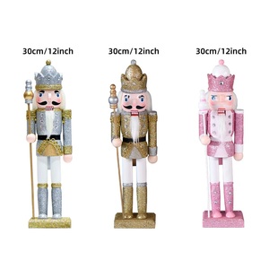 YUELIAN Ornements de Noël en gros, Casse-noisette en bois pailleté rose de 30 cm, artisanat décoratif pour fêtes et décorations intérieures - Product Image 5