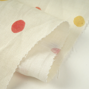 Tissu en lin et viscose imprimé floral doux au toucher de haute qualité pour robes d'été, chemises et vêtements - Product Image 5