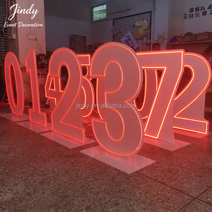 Lettres et chiffres lumineux en néon blanc en acrylique LED populaires pour la décoration de <span class=keywords><strong>mariage</strong></span> et de fête d'anniversaire - Product Image 3