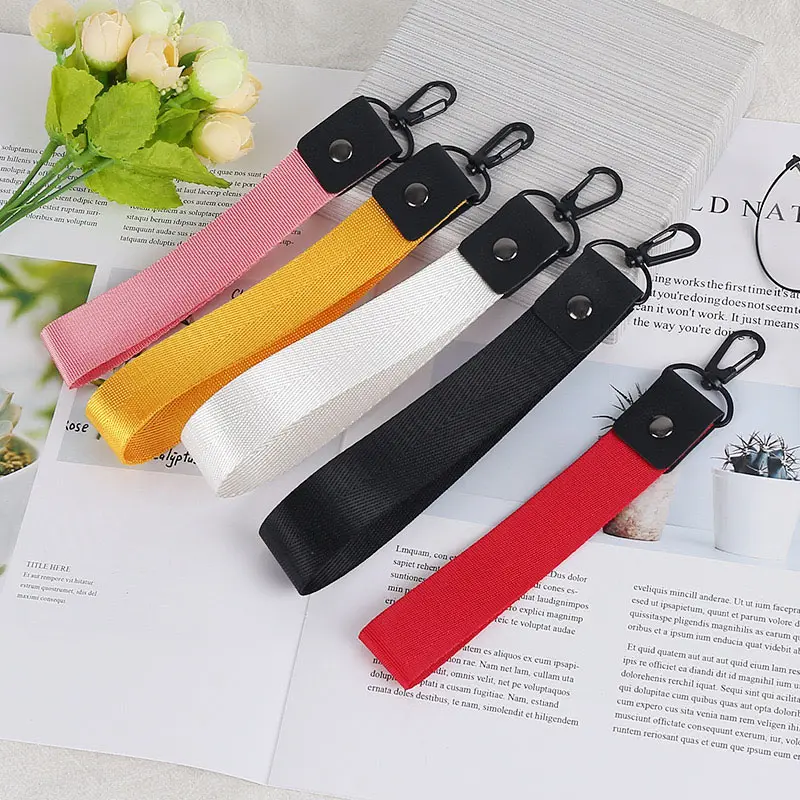 사용자 정의 로고 양각 인쇄 승화 스트랩 손목 폴리에스터 키 체인 끈 짧은 키 체인 끈