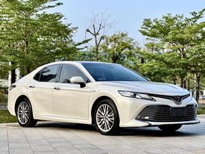Toyota Camry <span class=keywords><strong>2019</strong></span> Hybride 2.5HG 2.5L 178 ch L4 Hybride Toit ouvrant panoramique Caméra de recul Régulateur de vitesse Voiture d'occasion - Product Image 3