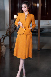 ชุดสูทกระโปรงผู้หญิง AELESEEN แบบเป็นทางการ 2 ชิ้น เสื้อเบลเซอร์คอวี+กระโปรงยาวปานกลาง ชุดทำงาน ชุดออกงาน ชุดปาร์ตี้ สามารถสั่งตัดได้ - Product Image 4