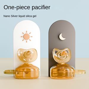 Diseño de oso líquido para dormir y jugar Chupete de bebé de silicona suave antiflatulencia - Product Image 2