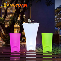 Meubles de bar à LED Tables de fête pour boîte de nuit, événement, banquet, tabourets de bar portables16 couleurs Table de cocktail lumineuse Table RVB moderne