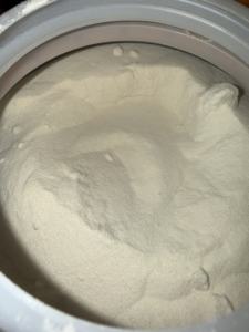 สารเพิ่มความยืดหยุ่นชนิดเมลามีน CP1000 ความบริสุทธิ์ 97% ค่า pH 7-9 - Product Image 1