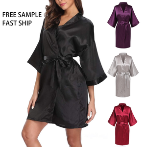 Abito <span class=keywords><strong>da</strong></span> <span class=keywords><strong>notte</strong></span> con Logo personalizzato estivo Sexy e setoso <span class=keywords><strong>da</strong></span> <span class=keywords><strong>donna</strong></span> a manica lunga con lacci e <span class=keywords><strong>vestaglia</strong></span> alla moda tinta al ginocchio - Product Image 1