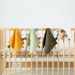 Das neue Baby-Komfort tuch kann Speichel handtuch kauen Baby Baumwoll gaze 4 Schichten Puzzle Handpuppe, um Schlaf vier quadratisches Handtuch zu überreden