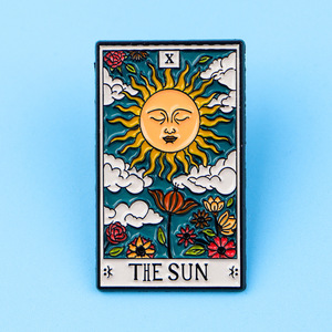 Épingles de tarot et épingles en émail de tarot en vrac, épingles en émail métallique à thème mystique pour veste, sac et collection de cadeaux - Product Image 4