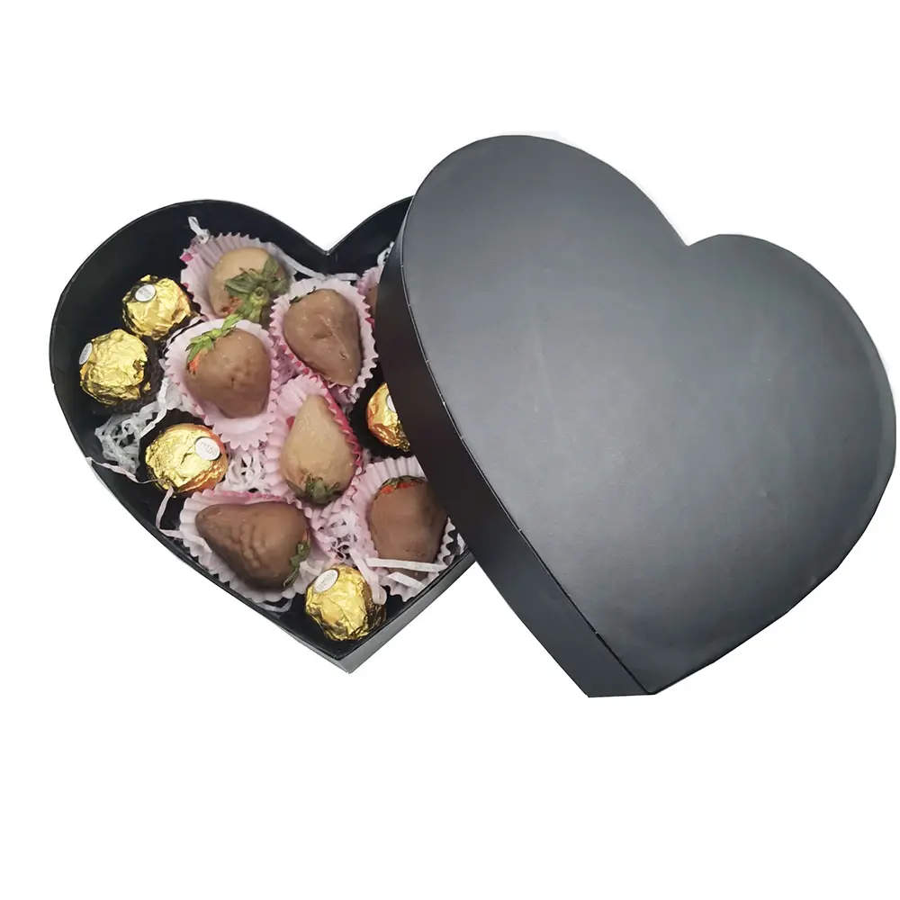 Confezione regalo nera per san valentino scatola a forma di cuore con coperchio per fragola coperta di cioccolato