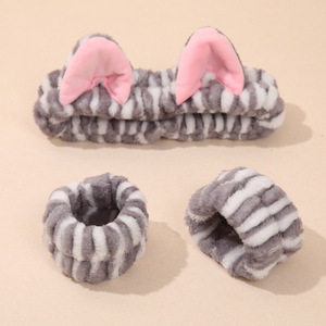 Super Schattig 3 In 1 Kat Oorhaarband Voor Vrouwen Yiwu Zhejiang Anti-Vocht Mouw Haaraccessoires Inclusief Gezicht Wassen Hoofdband - Product Image 6