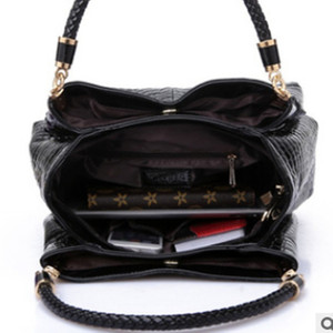 Sac à main pour femme classique noir à motif crocodile, grande taille, usage quotidien, style rétro tendance - Product Image 2