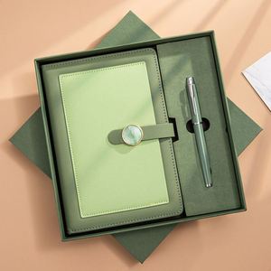 2024 Juego de regalos corporativos promocionales Empresa Artículo ejecutivo Cuaderno Botella de vacío Pluma Regalos con logotipo del cliente para hombres y mujeres - Product Image 1