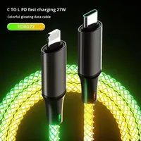 Câble USB Type-C 60W 6A à charge rapide avec lumière LED RGB fluide et gaine en PVC pour écouteurs
