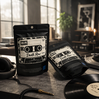 Pochette autoportante en Mylar noir mat, design rétro cassette audio 'Death Row', pour snacks, vente en gros B2B, qualité alimentaire, OEM ODM