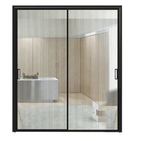 Fabrication de fenêtres en polycarbonate, étanches, résistantes au feu, parfaites pour les applications d'éclairage naturel dans les escaliers et les couloirs
