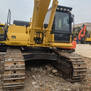 Used Komatsu PC450-8 Crawler Excavator 45Ton 2025 Model 2.25m Bucket Capacity Engine Motor <b>Pump</b> Bearing Japan Origin Video - Product Image 2