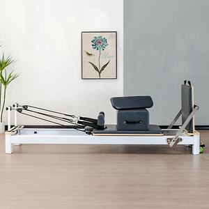 Machine de réformateur de Pilates à usage commercial ou domestique avec matériau durable de lit de noyau réglable pour les utilisations <span class=keywords><strong>d</strong></span>'exercice de corps de studio de yoga - Product Image 1