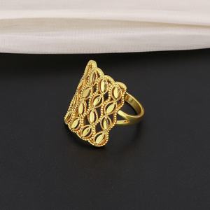 แหวนผู้ชายชุบทอง 24K จาก Jxx Wholesale แหวนทองสำหรับงานแต่งงาน - Product Image 6