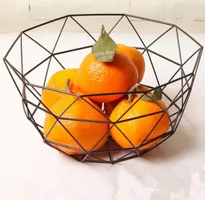 Hot sale kitchen accessory storage rack countertop bowls stand iron mesh metal wire banana holder fruit basket