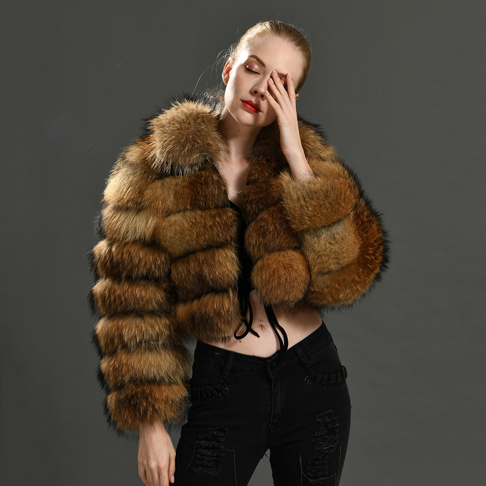 Short Fox Fur Coat - Sexy Women's Winter Fashion - Real Fox Fur, Short Length Short Fox Fur Coat - Sexy Women's Winter Fashion - Real Fox Fur, Short Length