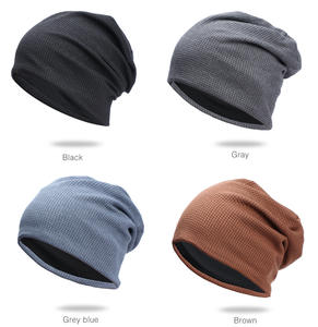 Chapeau tricoté à la mode pour hommes, petit pull à carreaux, sac en fil gaufré japonais, couvre-chef, accessoire pour temps froid de style sportif - Product Image 2