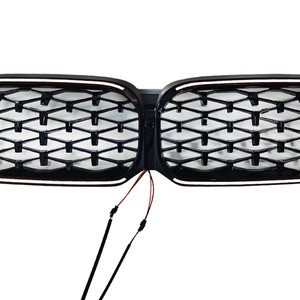 กระจังหน้า BMW ซีรีส์ 5 G30 แบบมีไฟ LED สีดำเงา สำหรับรุ่นปี 2021 2023 Meteor Edition อัพเกรด - Product Image 4