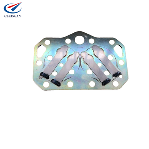 <span class=keywords><strong>Placa</strong></span> de válvula de compresor Bitzer <span class=keywords><strong>Universal</strong></span> modelo F400 4NFCY 4PFCY 6NFCY nueva condición <span class=keywords><strong>para</strong></span> piezas de <span class=keywords><strong>aire</strong></span> <span class=keywords><strong>acondicionado</strong></span> de autobús - Product Image 2