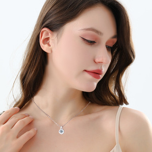 S925 Sterling Silber Rhodium-Plattiert Moissanit Sonnenblumen-Halskette Damen Krappenfassung Anhänger Gliederkette 2,6g Trendy <span class=keywords><strong>Third</strong></span> Party - Product Image 1