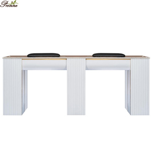 Thiết kế độc đáo ánh sáng sang trọng Thẩm mỹ viện tùy chỉnh làm <span class=keywords><strong>pallet</strong></span> gỗ làm móng tay làm việc đóng đinh bảng - Product Image 3