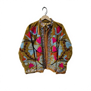 Veste en velours brodée pour femme, col mandarin, manches longues, motif floral, faite à la main, sans fermeture, manteau d'automne - Product Image 1