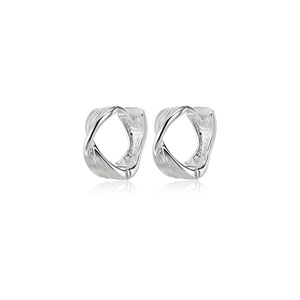 Dinle <b>Silver</b> <b>Stud</b> Earrings Geometric Twisted Design Lightweight 2.3g For Women - Product Image 2