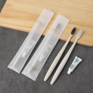 Cepillo de dientes desechable Kashmiral con pasta dental, cerdas suaves, set de artículos de hotel para uso doméstico y para huéspedes - Product Image 1
