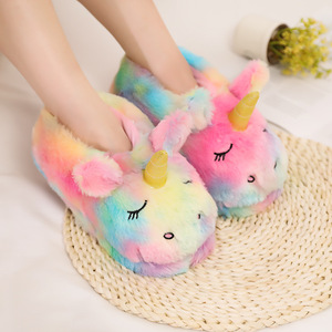 Bonitas pantuflas de unicornio con felpa cálida y esponjosa para interiores y exteriores, botines sin cordones - Product Image 4