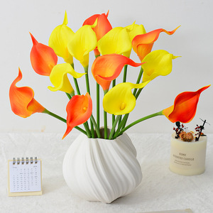 Flores Artificiales de Calla Lily de Laixing, Mini Simulación de PU, Decoración para el Hogar, Accesorios para Bodas, Moldeado por Inyección - Product Image 2