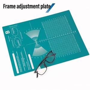 Placa de Ajuste, Modelo WB-05: Para Reparación y Alineación Profesional de Monturas Ópticas - Product Image 1