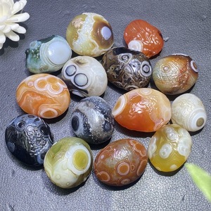 หินอาเกตโกบีดีซีหลากสีธรรมชาติคุณภาพสูงขายส่ง หินตาทิเบตขัดเงา หินดิบ หินคริสตัลบำบัด - Product Image 4