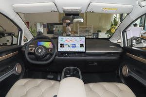 Véhicule électrique d'occasion Wuling Cloud 2023, 460 km d'autonomie, bon état, qualité stable, charge rapide, économique, convivial pour l'utilisateur - Product Image 3