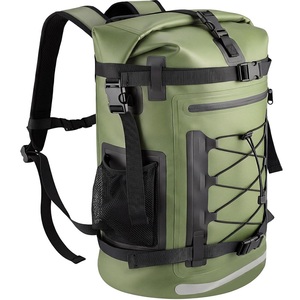 Sac à dos étanche en TPU 40L robuste avec fermeture à enroulement et design rembourré pour la randonnée, le camping et toutes les saisons - Product Image 1