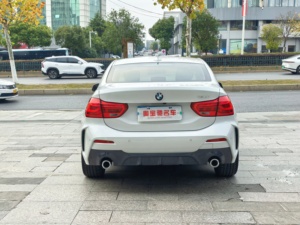 BMW Serie 1 <span class=keywords><strong>120i</strong></span> M Sport, Tracción Delantera, Gasolina, Auto Compacto, Volante a la Izquierda, 5 Puertas, Auto de Segunda Mano - Product Image 5