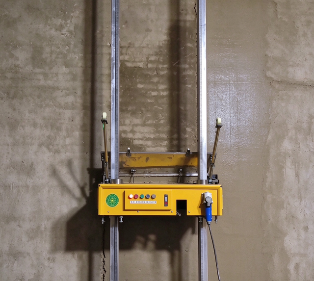 Automatic Wall Rendering Machine for Cement & Mortar Portable High Efficiency Plastering Robot for Professional Contractors