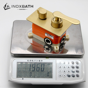 Vòi Nước Nóng Lạnh Bồn Tắm Trong Bồn Tắm Gắn Tường Vòi Nước Mưa Vàng Đặt Vòi Hoa Sen Chìm - Product Image 2