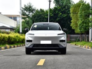 2026新车深蓝S05 2026 520Lite纯电动版5门5座2WD畅销纯电动车 - Product Image 2