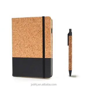 دفتر بغطاء خشبي من الفلين A5 مع قلم من الفلين مع شعار مخصص